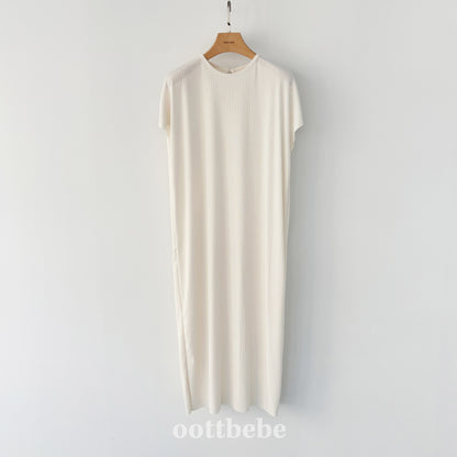 Breeze Mom Dress