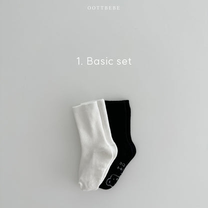 Basic Socks Set