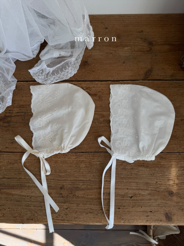 Ribbon Bonnet