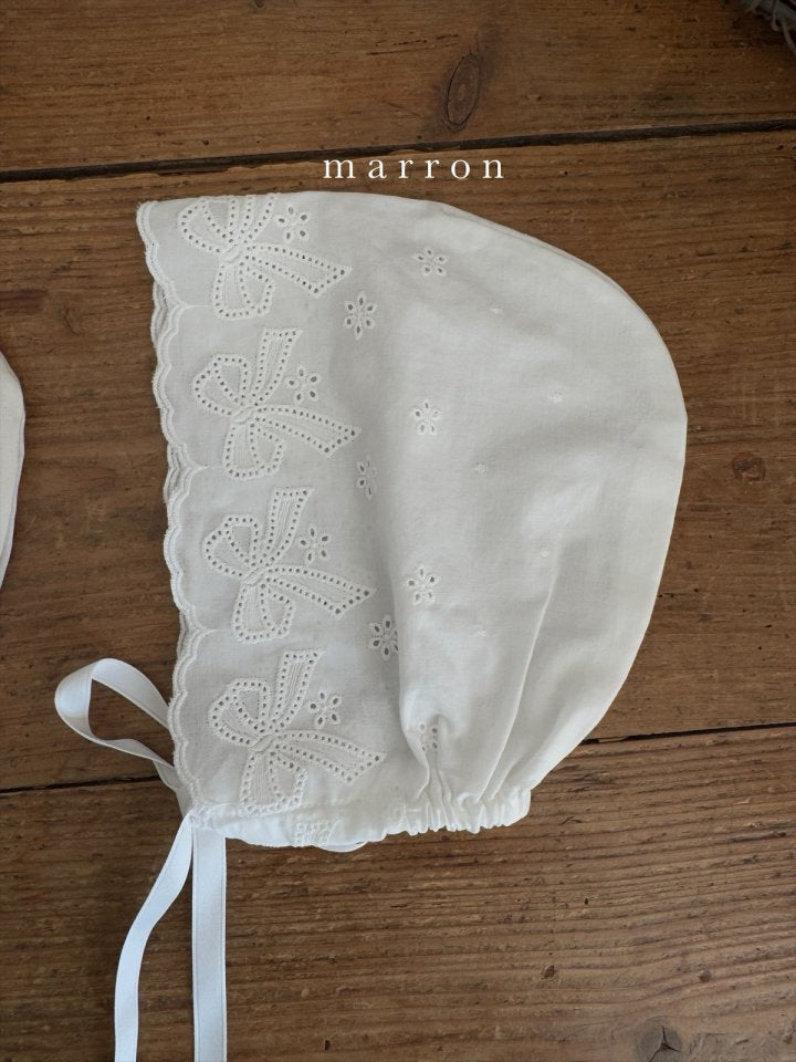 Ribbon Bonnet